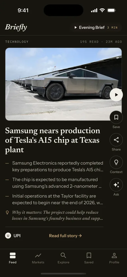 Briefly feed in dark mode
